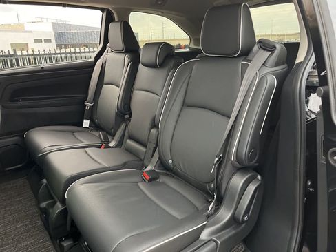 Certified 2026 Honda Odyssey Elite image 27