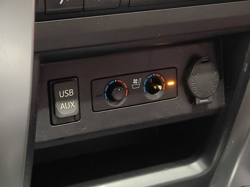 Used 2018 Toyota 4Runner Limited AWD/4WD image 34