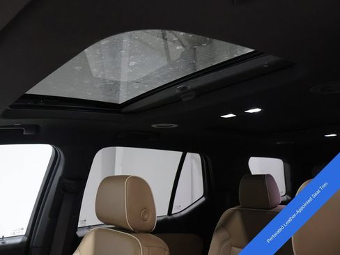 Used 2023 Chevrolet Traverse Premier w/ LPO, Floor Liner Package AWD/4WD image 16