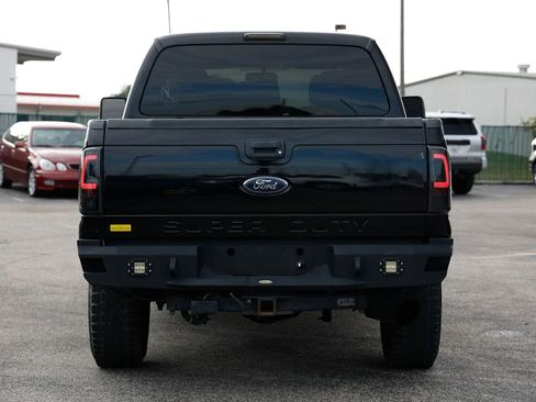 Used 2016 Ford F250 XLT AWD/4WD image 4