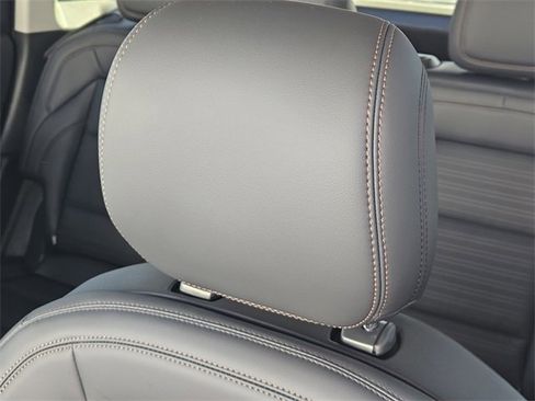 New 2026 Lincoln Nautilus Reserve image 14