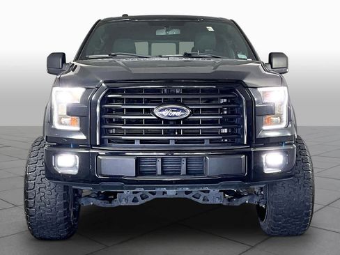 Used 2016 Ford F150 XLT w/ Equipment Group 302A Luxury RWD image 4