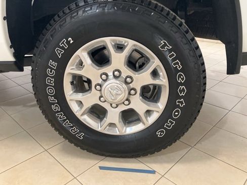 Used 2024 RAM 2500 Laramie image 28