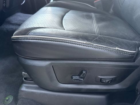 Used 2019 RAM 2500 Laramie image 14