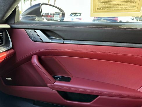 Used 2024 Porsche 911 Carrera S image 20