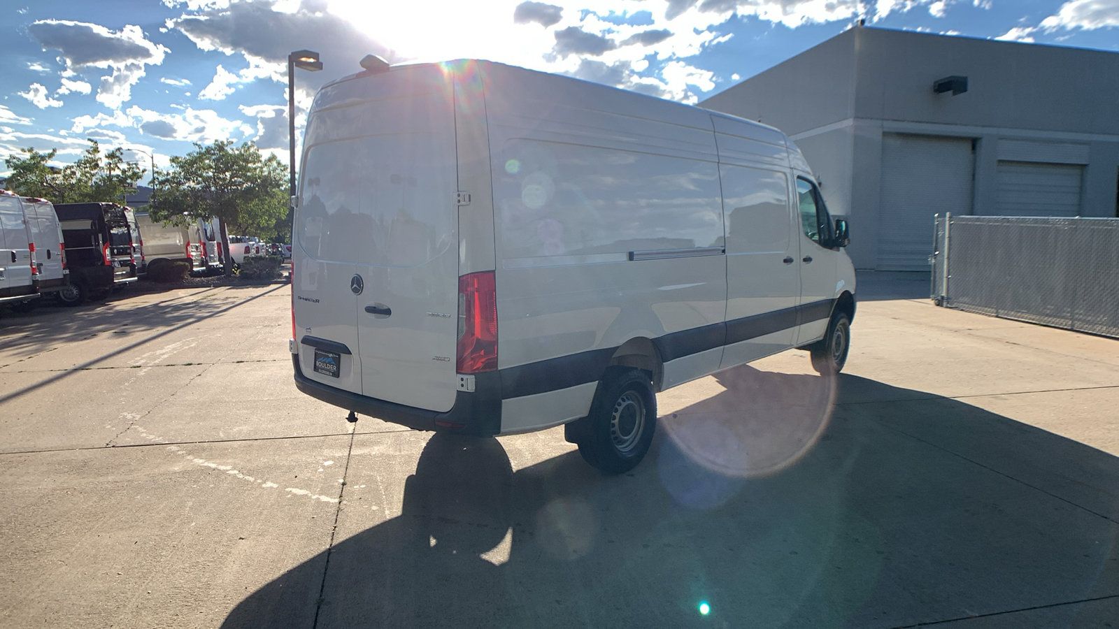 Used 2024 Mercedes-Benz Sprinter 2500 image 5