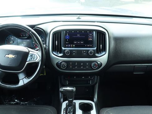 Used 2019 Chevrolet Colorado LT image 32