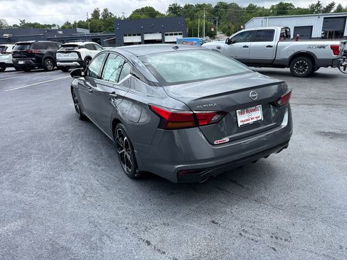 New 2026 Nissan Altima 2.5 SR FWD image 3