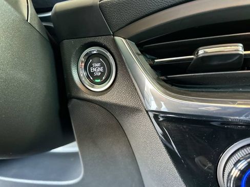Used 2024 Buick Encore GX Sport Touring FWD image 16