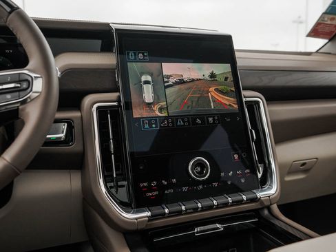 New 2026 GMC Yukon XL Denali w/ Denali Reserve Package AWD/4WD image 27