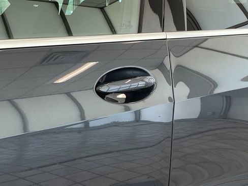 Used 2022 BMW X5 xDrive40i w/ Premium Package image 15