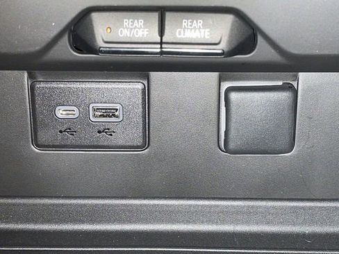 Certified 2023 Chevrolet Tahoe LS image 29