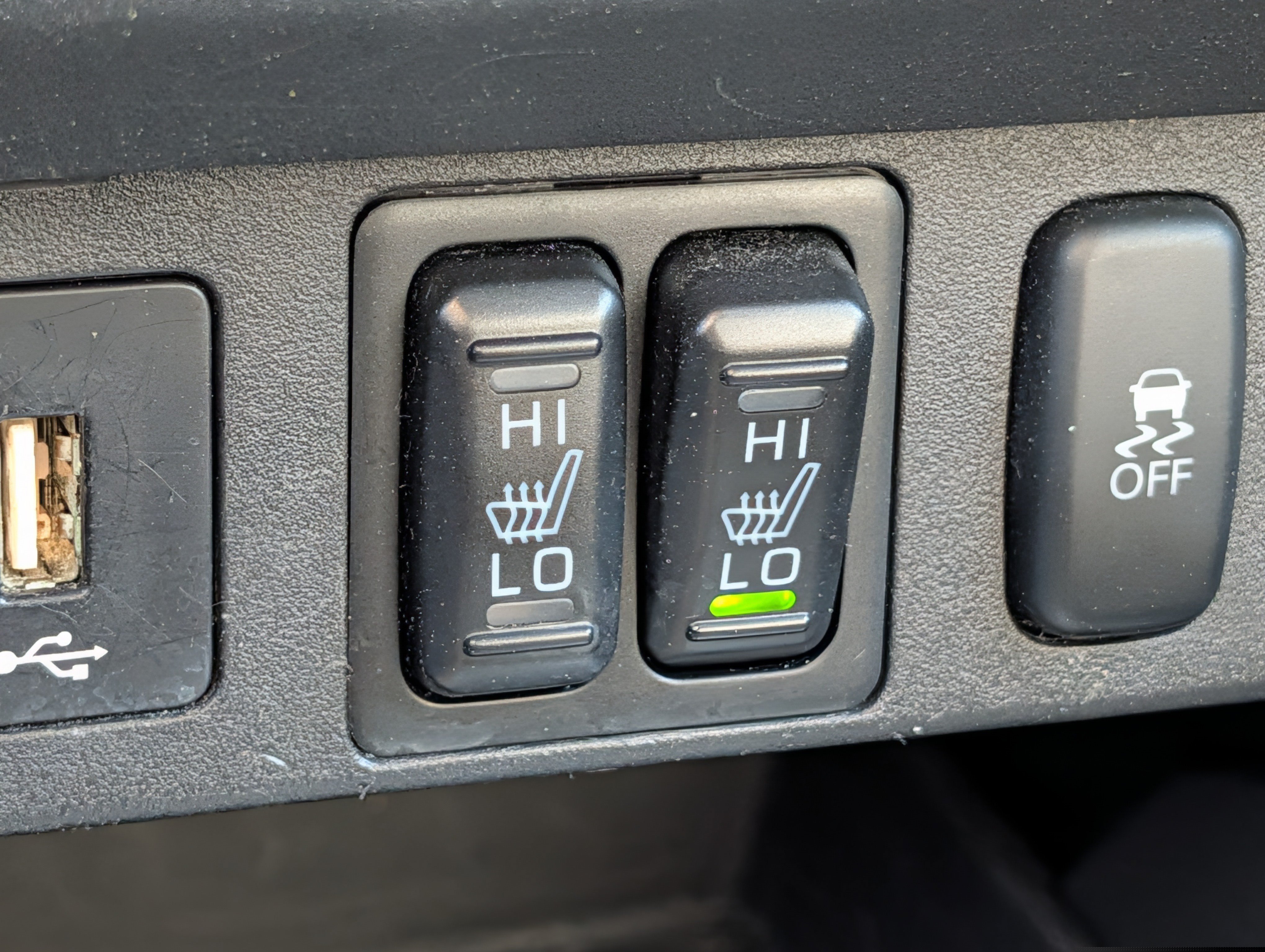 Used 2024 Mitsubishi Outlander Sport SE AWD/4WD image 28