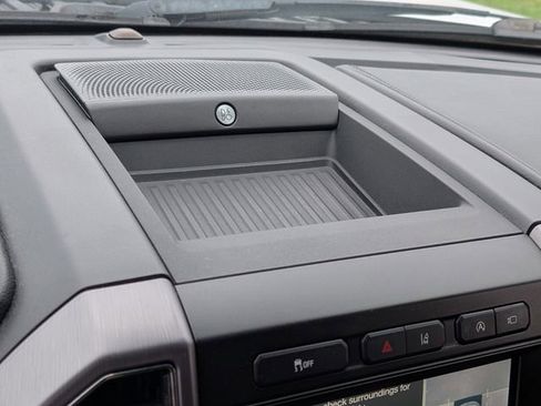 Used 2018 Ford Expedition Max Platinum image 31