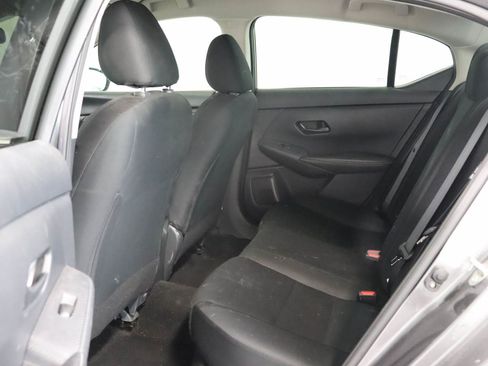Used 2025 Nissan Sentra S FWD image 15
