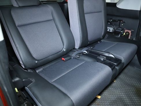 Used 2005 Honda Element EX image 27