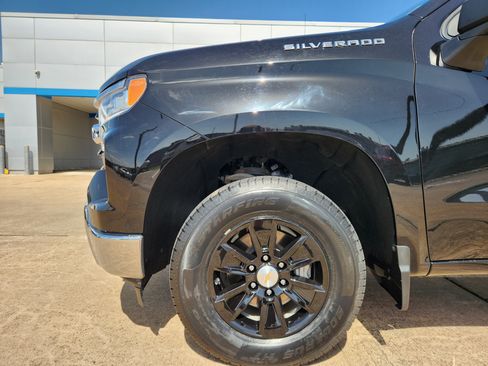 Certified 2025 Chevrolet Silverado 1500 LT AWD/4WD image 9