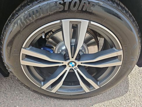 Used 2023 BMW X7 xDrive40i w/ Executive Package image 35