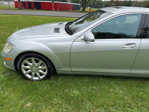 Used 2007 Mercedes-Benz S 550 4MATIC image 40