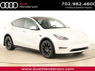 Used 2022 Tesla Model Y Long Range video 1