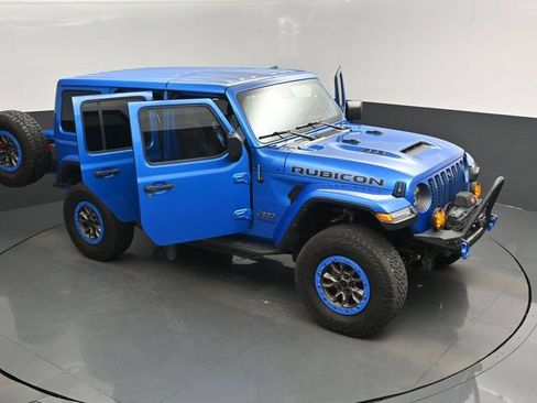 Used 2022 Jeep Wrangler Unlimited Rubicon w/ Trailer Tow Package AWD/4WD image 19