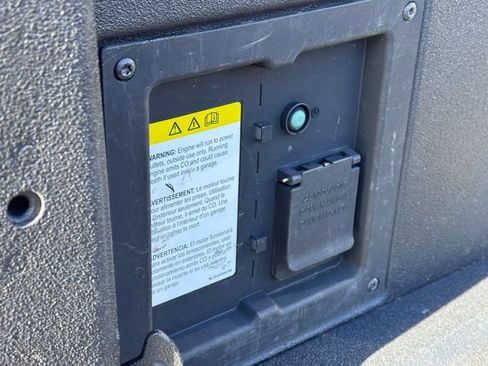 Used 2021 Ford F150 Lariat image 47