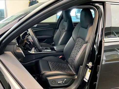 Certified 2025 Audi RS 6 performance image 7