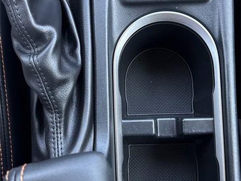 Used 2022 Subaru Crosstrek 2.5i Limited w/ Moonroof Package 2 image 25