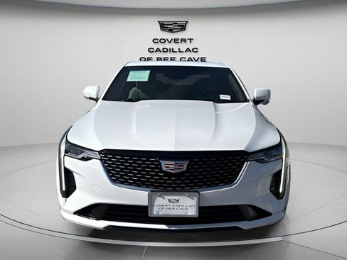 Used 2020 Cadillac CT4 Luxury w/ Sun And Sound Package image 2