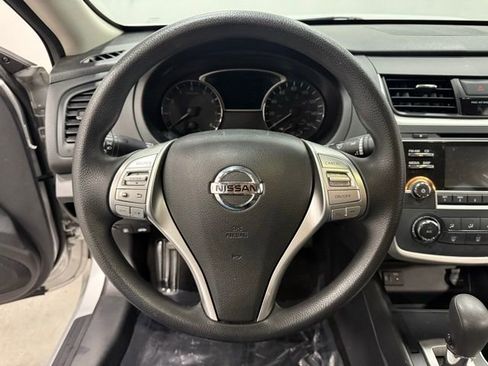 Used 2017 Nissan Altima 2.5 S w/ Power Driver Seat Package image 22