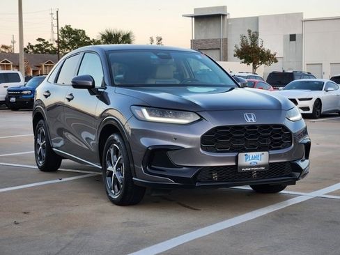 Used 2025 Honda HR-V EX-L image 3