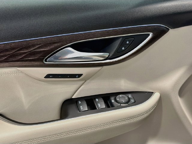 Used 2023 Buick Envision Avenir AWD/4WD image 16