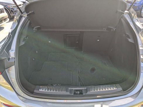 Used 2018 INFINITI QX30 image 28