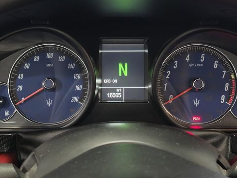 Used 2018 Maserati GranTurismo Sport image 7