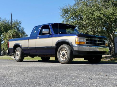 Used 1993 Dodge Dakota 2WD Club Cab image 26