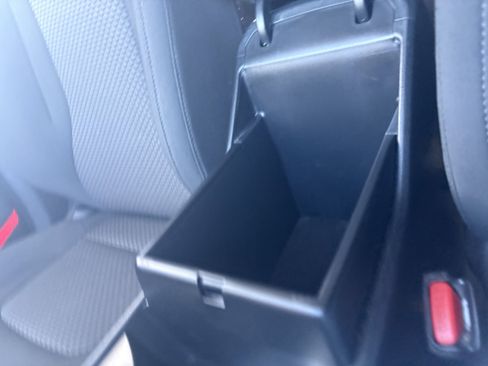 Used 2024 Kia Sportage LX image 25