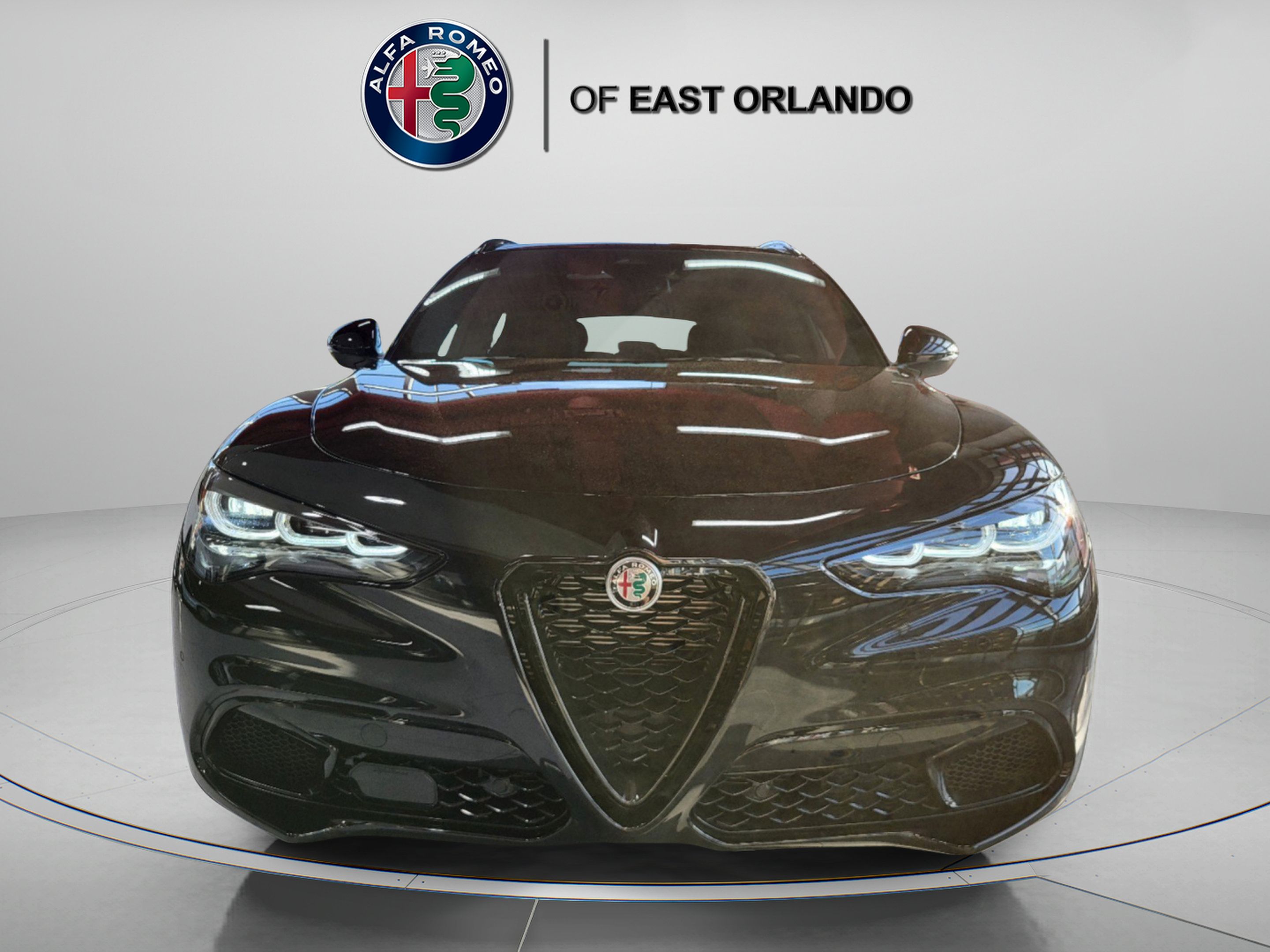New 2025 Alfa Romeo Stelvio Sprint AWD/4WD image 2