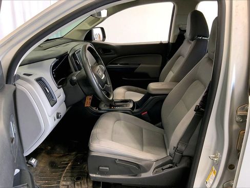 Used 2018 GMC Canyon 2WD Crew Cab w/ Convenience Package image 15