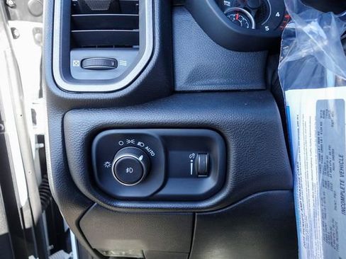 New 2025 RAM 5500 Tradesman AWD/4WD image 20