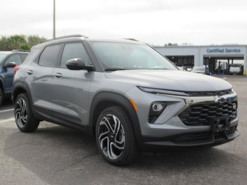 New 2026 Chevrolet TrailBlazer RS w/ Driver Confidence Package image 3