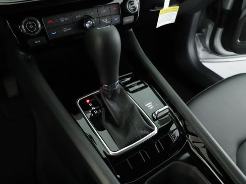 New 2026 Jeep Compass Limited image 13