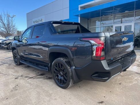 Used 2025 Chevrolet Silverado EV LT w/ LPO, Dark Package Plus image 4