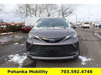 Used 2021 Toyota Sienna XLE w/ XLE Plus Package video 2