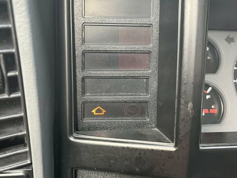 Used 1995 Jeep Cherokee Sport AWD/4WD image 77