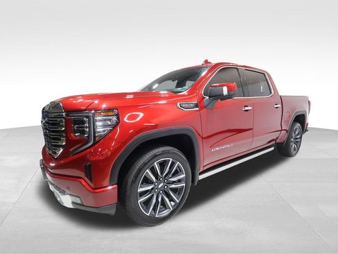 Used 2024 GMC Sierra 1500 Denali w/ Denali Reserve Package AWD/4WD image 8