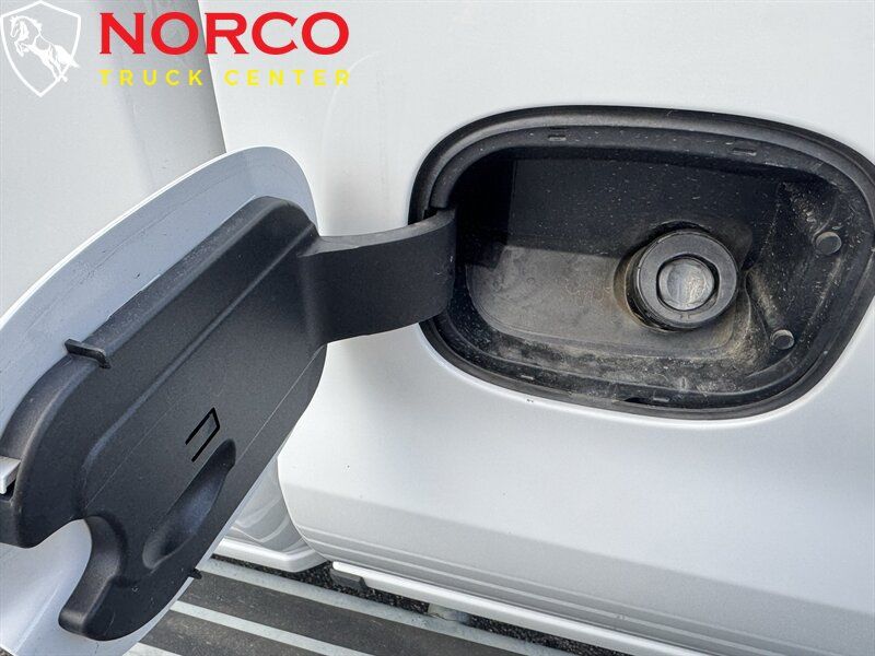 Used 2025 Chevrolet Silverado 1500 W/T RWD image 14