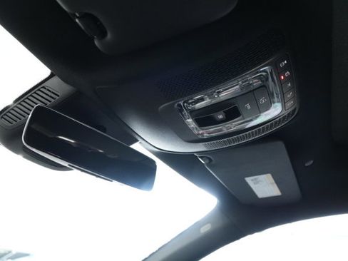 Used 2021 Mercedes-Benz A 35 AMG 4MATIC image 23