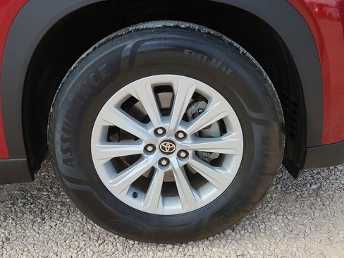Used 2024 Toyota Grand Highlander FWD image 7