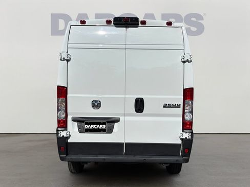 Used 2024 RAM ProMaster 2500 w/ Convenience Group FWD image 6