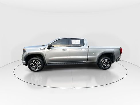 Used 2023 GMC Sierra 1500 AT4 w/ AT4 Premium Package AWD/4WD image 5